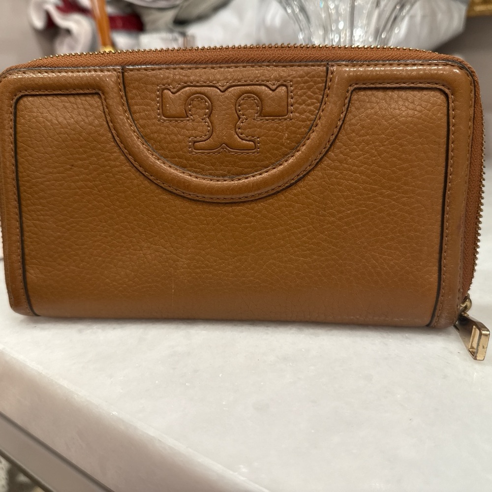 Tory Burch Tan Leather Zip Wallet